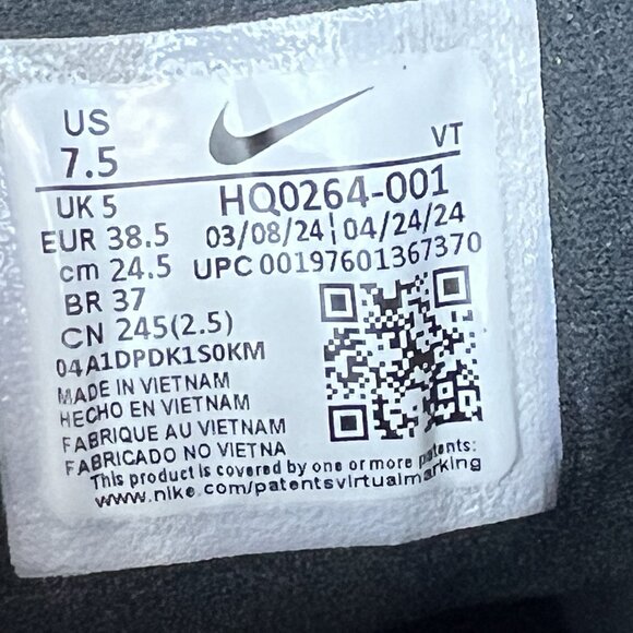 Nike ReactX Infinity Run 4 Gore-Tex Women’s Size 7.5 Black Gray HQ0264-001 - Picture 13 of 16